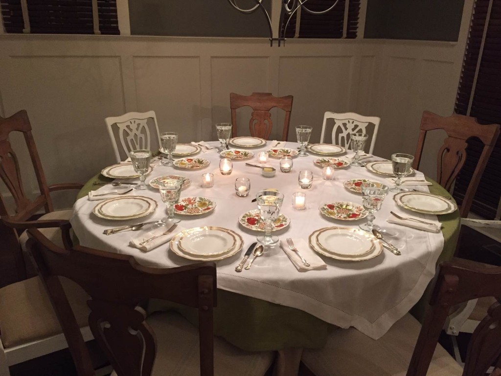 thanksgiving table